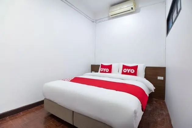 Premium Tek Büyük Yataklı Oda, Ortak Banyo