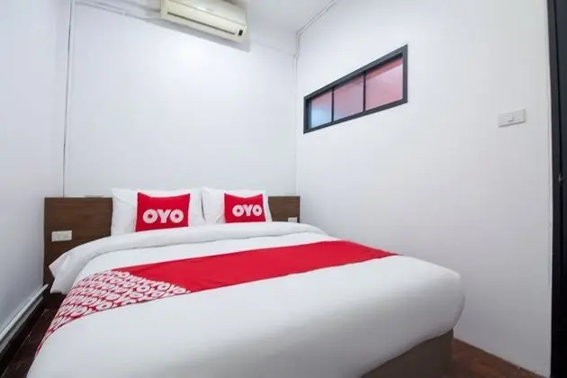 Premium Tek Büyük Yataklı Oda, Ortak Banyo