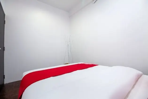 Premium Tek Büyük Yataklı Oda, Ortak Banyo