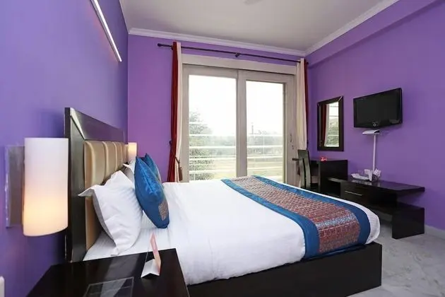 Tek Büyük veya İki Ayrı Yataklı Oda