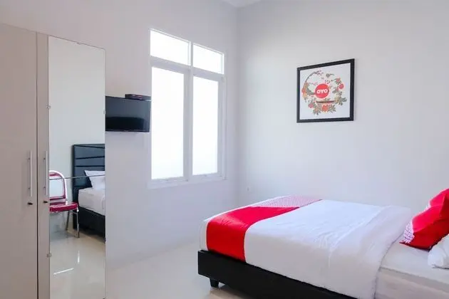 Standard Tek Büyük Yataklı Oda