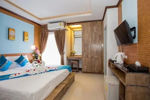 Deluxe Tek Büyük Yataklı Oda