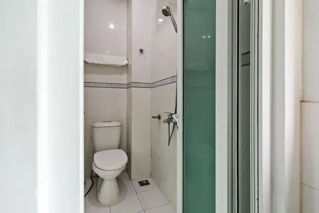 Standard Tek Büyük Yataklı Oda
