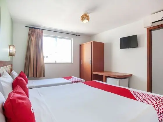 Üç Kişilik Oda, Birden Çok Yatak