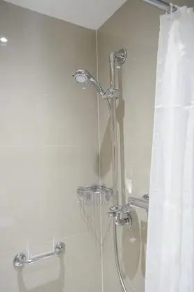 Deluxe Tek Büyük Yataklı Oda, Banyolu/Duşlu (with bath or shower)