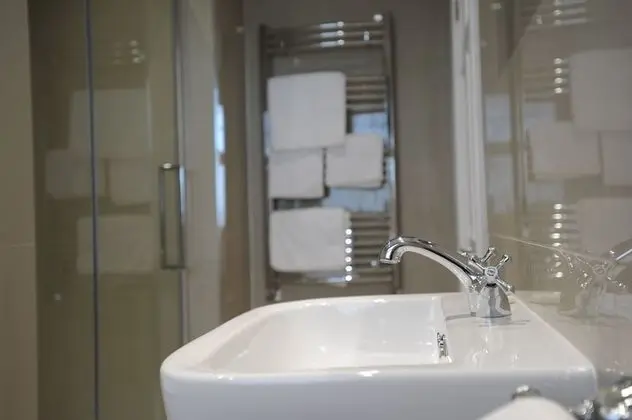 Superior Tek Büyük Yataklı Oda, Banyolu/Duşlu, Deniz Manzaralı (with bath or shower)