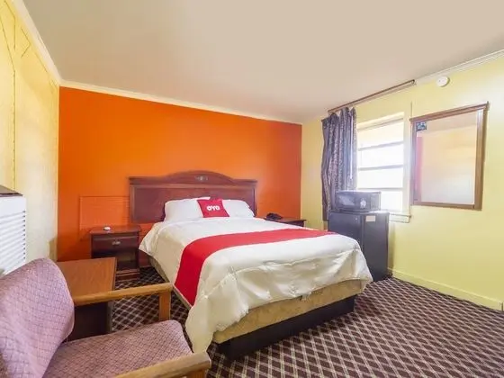 Oda, 1 Büyük (Queen) Boy Yatak, Sigara İçilebilir