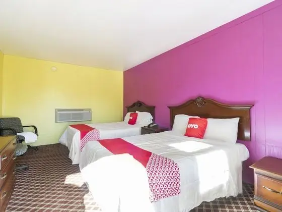 Oda, 2 Çift Kişilik Yatak, Sigara İçilebilir