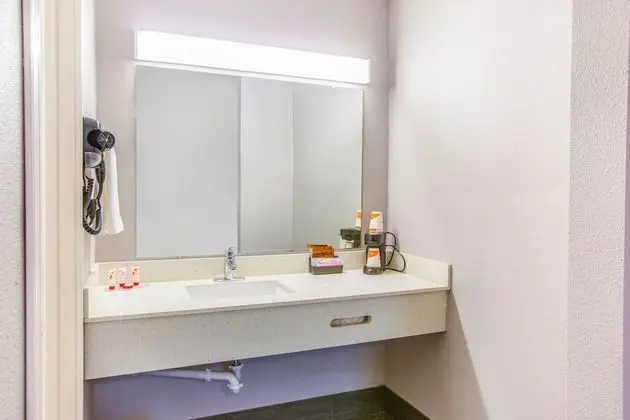 Premium Oda, 1 En Büyük (King) Boy Yatak, Sigara İçilebilir