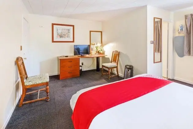 Oda, 1 Büyük (Queen) Boy Yatak