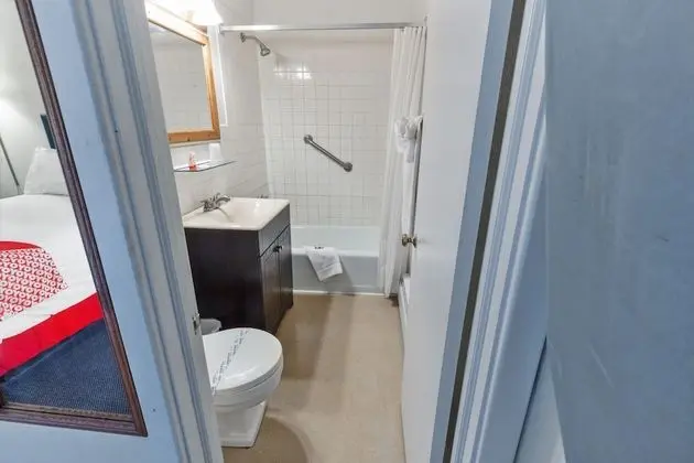 Oda, 1 Büyük (Queen) Boy Yatak