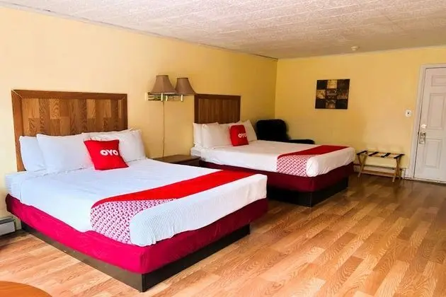 Oda, 2 Büyük (Queen) Boy Yatak