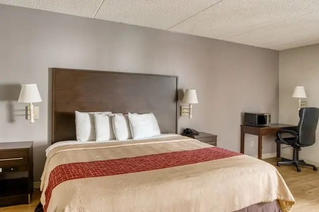 Oda Deluxe King Bed