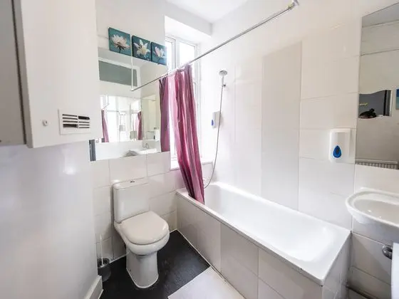 Çift ​​kişilik With Shared Bathroom