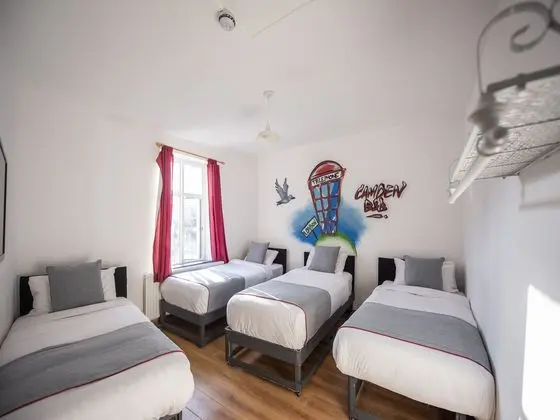 Dörtlü With Shared Bathroom