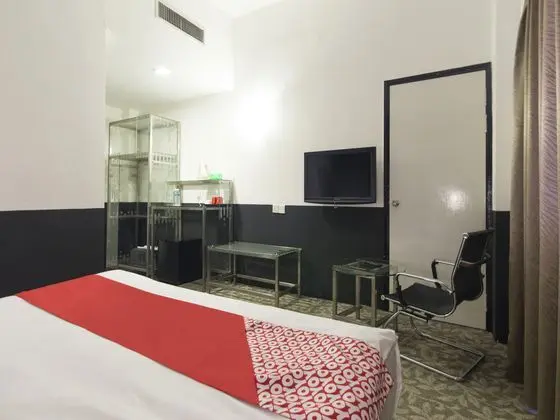 Oda Premium King Bed