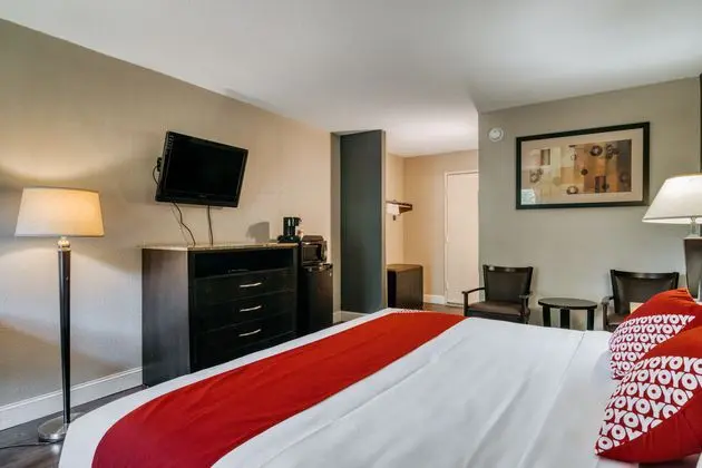 Oda Deluxe Queen Bed