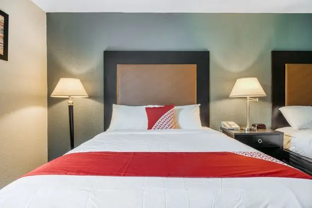 Oda Two Double Beds