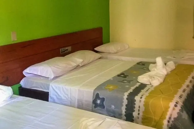 Dört Kişilik Oda, Birden Çok Yatak