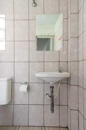 Üç Kişilik Oda
