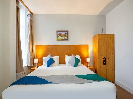 Deluxe Üç Kişilik Oda, Birden Çok Yatak
