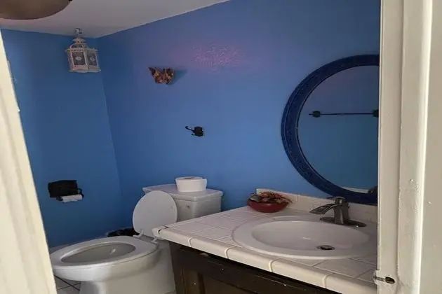 Oda, 1 Tek Kişilik Yatak, Ortak Banyo