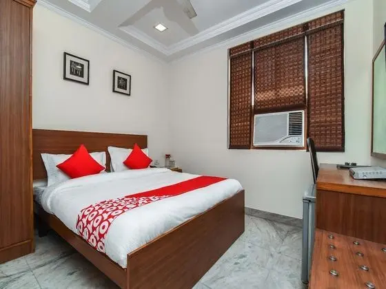 Standard Tek Büyük veya İki Ayrı Yataklı Oda, 1 Tek Kişilik Yatak, Sigara İçilebilir