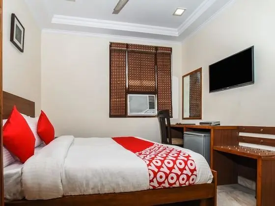 Standard Tek Büyük veya İki Ayrı Yataklı Oda, 1 Tek Kişilik Yatak, Sigara İçilebilir