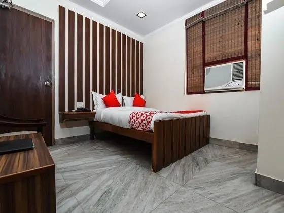 Standard Tek Büyük veya İki Ayrı Yataklı Oda, 1 Tek Kişilik Yatak, Sigara İçilebilir