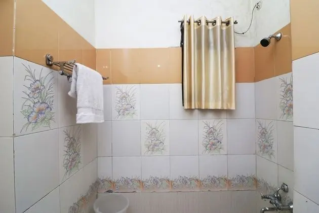 Tek Büyük Yataklı Oda, 1 Çift Kişilik Yatak