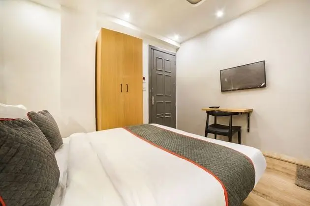 Tek Büyük veya İki Ayrı Yataklı Oda