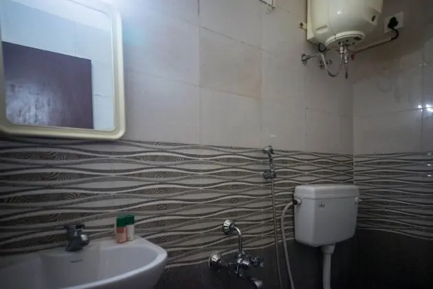 Standard Tek Büyük veya İki Ayrı Yataklı Oda, 1 Çift Kişilik Yatak, Özel Banyo