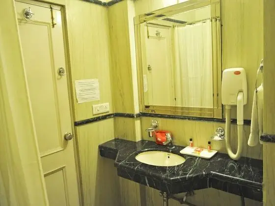 Standard Tek Büyük veya İki Ayrı Yataklı Oda