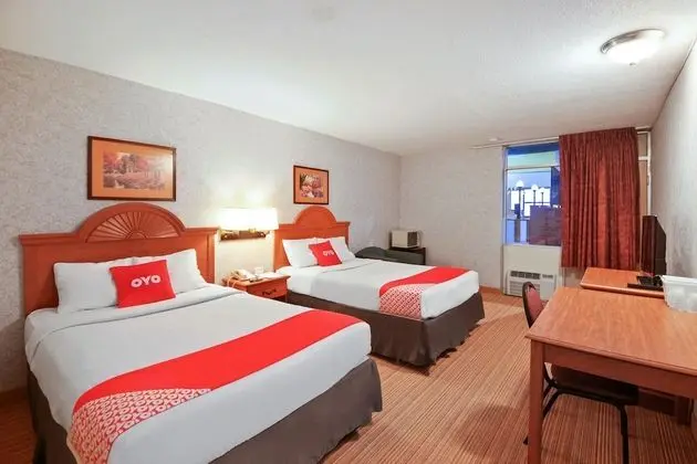 Oda, 2 Büyük (Queen) Boy Yatak, Havuz Manzaralı