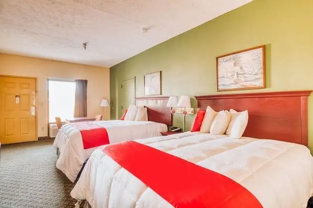 Oda, 2 Büyük (Queen) Boy Yatak, Sigara İçilebilir