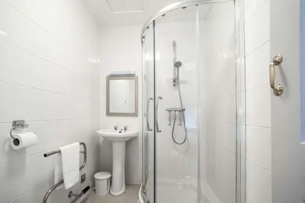Standard Oda, Birden Çok Yatak, Sigara İçilmez