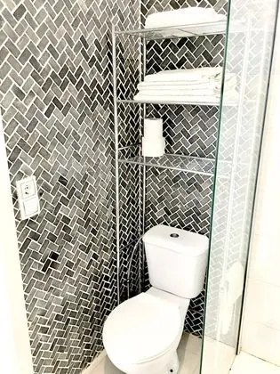 Dört Kişilik Oda, Özel Banyo