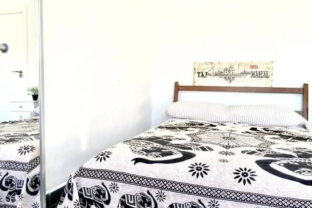 Dört Kişilik Oda, Ortak Banyo