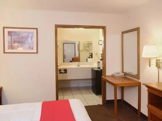 Oda, 1 Büyük (Queen) Boy Yatak