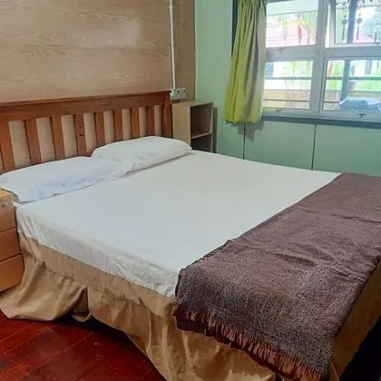 Tek Büyük Yataklı Oda, Ortak Banyo