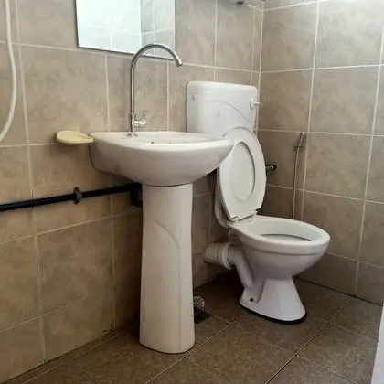 Üç Kişilik Oda, Özel Banyo
