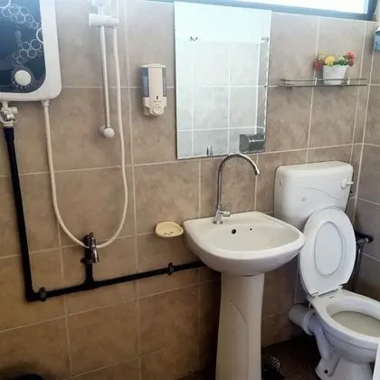 Üç Kişilik Oda, Özel Banyo