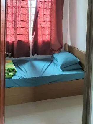 Tek Kişilik Oda, Ortak Banyo