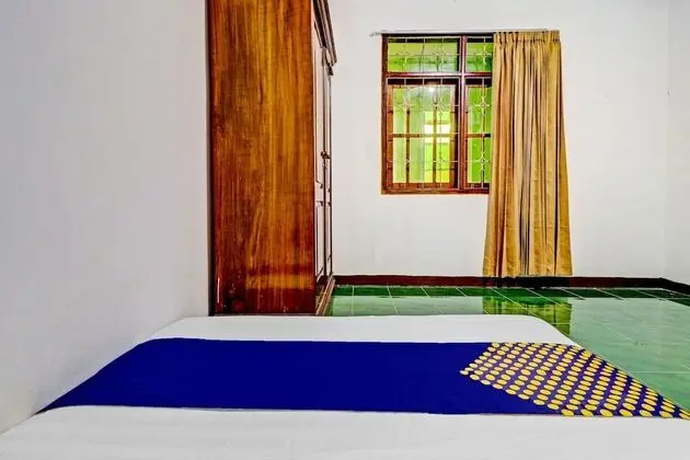 Economy Tek Büyük Yataklı Oda