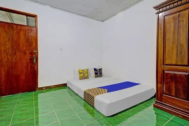 Economy Tek Büyük Yataklı Oda