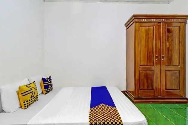 Economy Tek Büyük Yataklı Oda