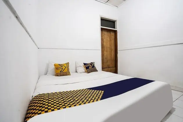 Economy Tek Büyük Yataklı Oda