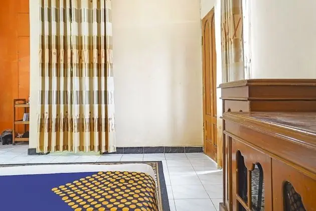 Economy Tek Büyük Yataklı Oda