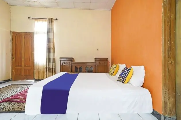 Economy Tek Büyük Yataklı Oda