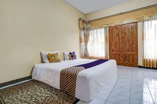 Economy Tek Büyük Yataklı Oda